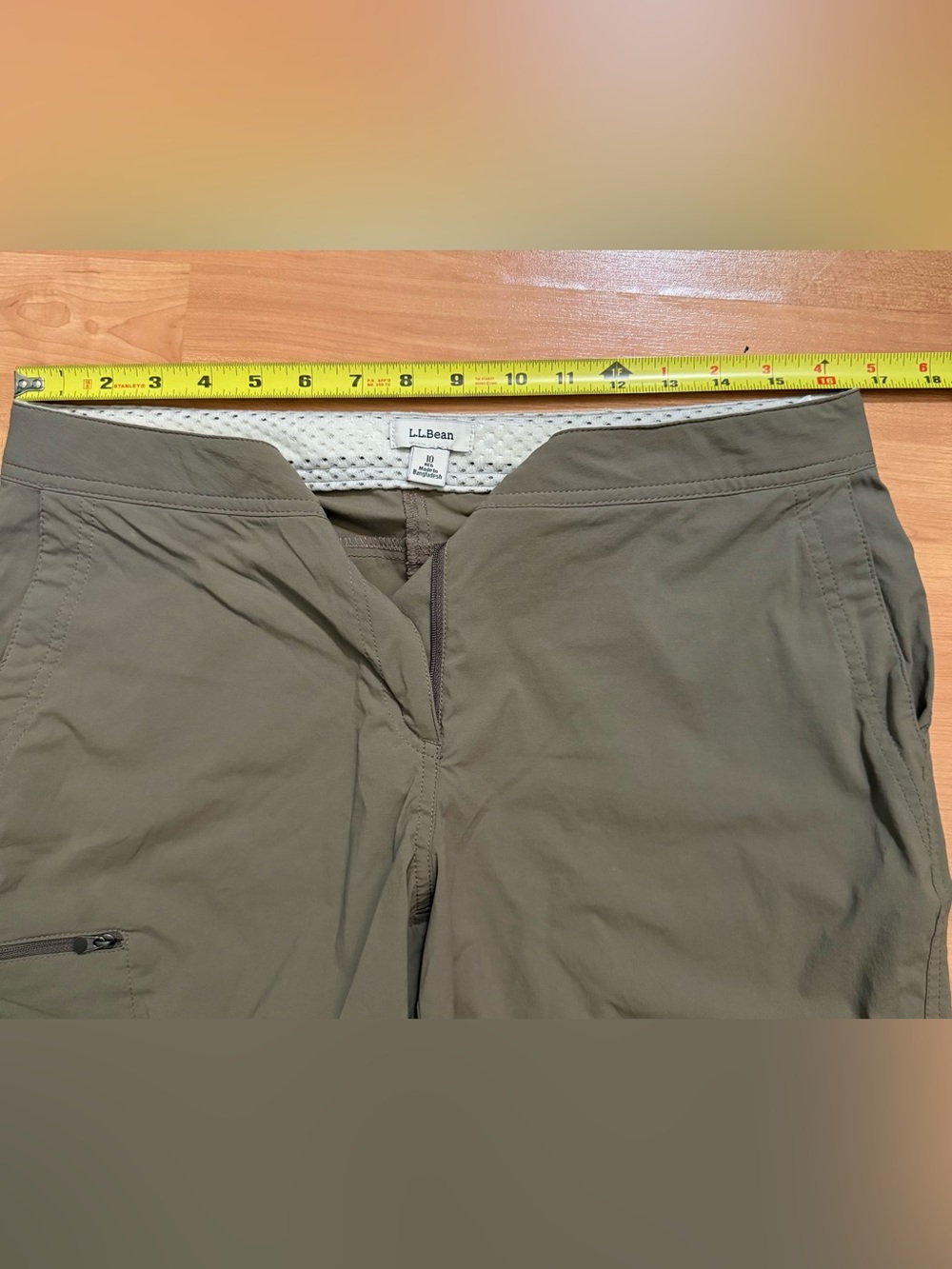 LLBean Water Repellant Trail Shorts (women) - Picture 4 of 6